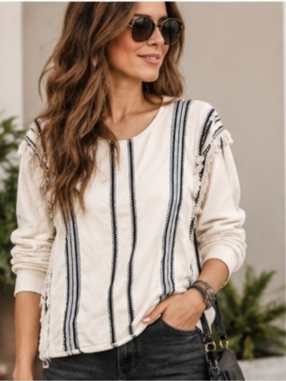 Eri + Ali Anthropologie Cream Black Embroidered Fringe Sweatshirt Top Size M